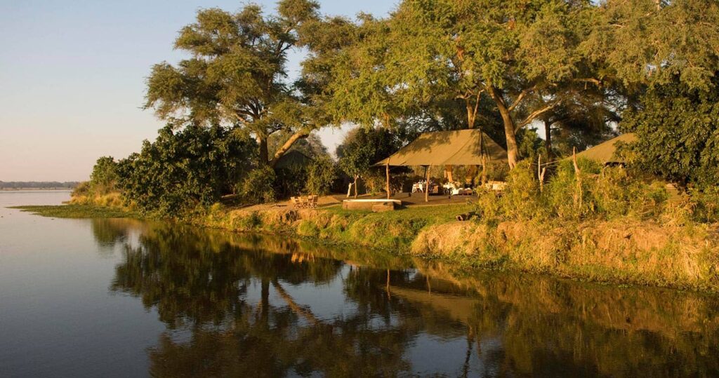 Chongwe River Camp waterfront views